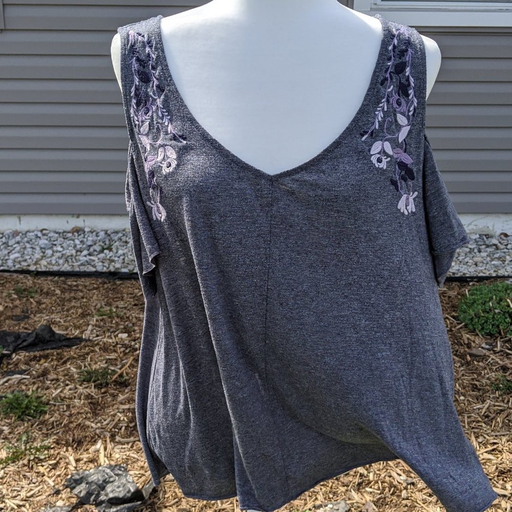 Floral Cold Shoulder T Shirt